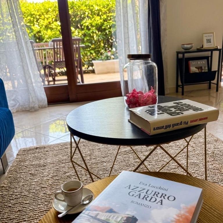 Azzurro Garda - One-Bedroom Apartment - 13