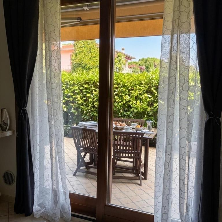 Azzurro Garda - One-Bedroom Apartment - 14