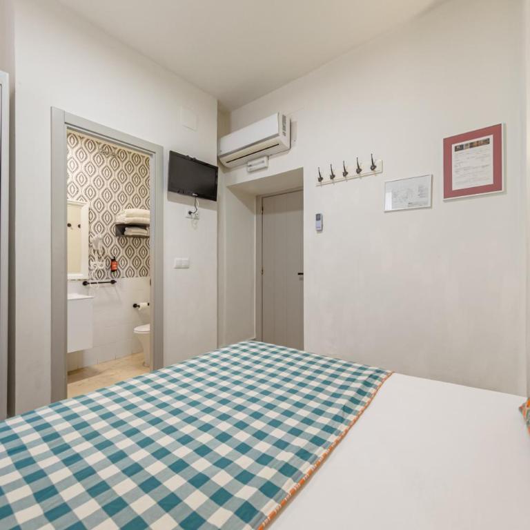 nüa santa cruz - Habitación Doble Económica - 1 o 2 camas - 5