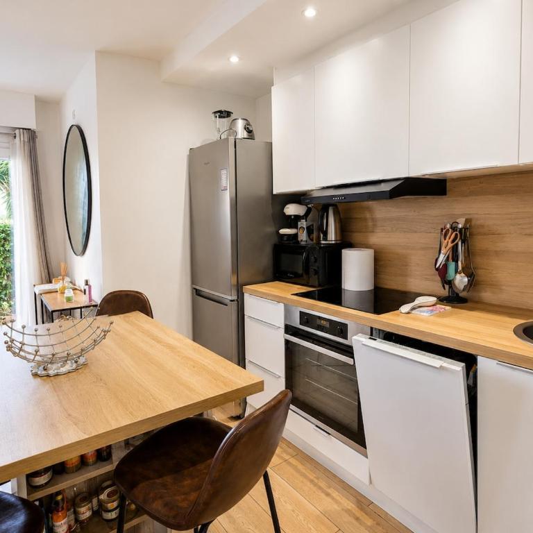 Appartement Cozy 2 pièces Terrasse Parking Clim - Appartamento con 1 Camera da Letto - 8