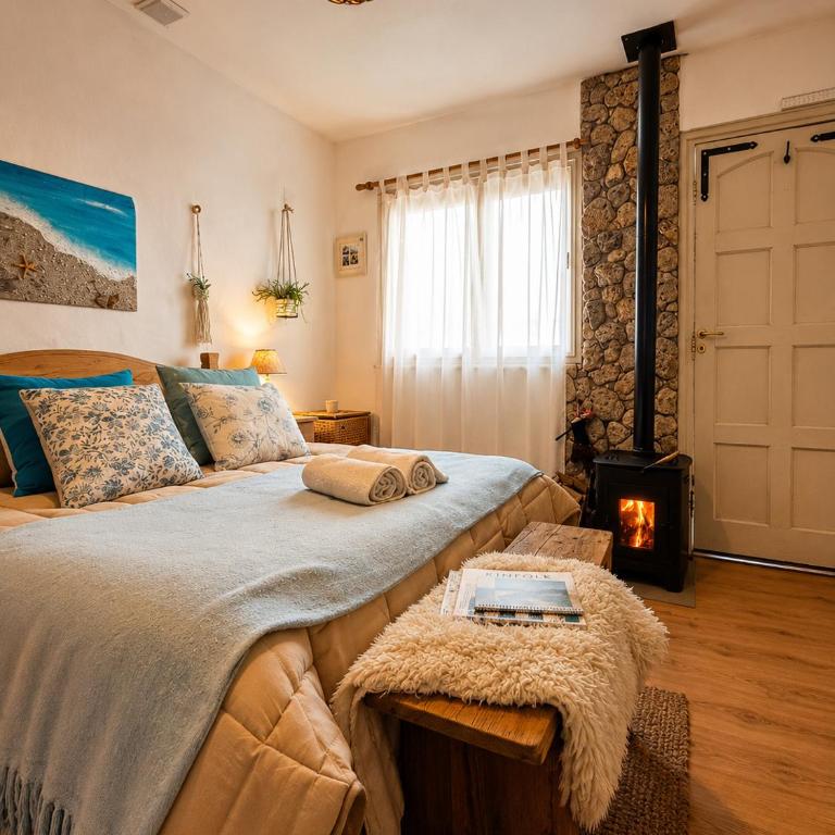 Refugio Mediterráneo Parejas Hogar a Leña Luna Roja - One-Bedroom Apartment - 1