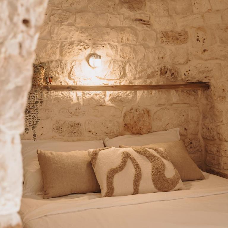 Trullo Serenità Charming Trullo with Private Pool in Apulië - Two-Bedroom House - 29