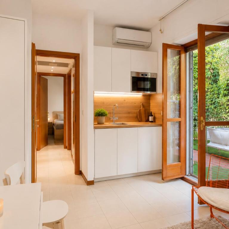 Terrace I Steps to Sea I Newly Refurbished I Sanremo Casino - Appartamento con 1 Camera da Letto - 1