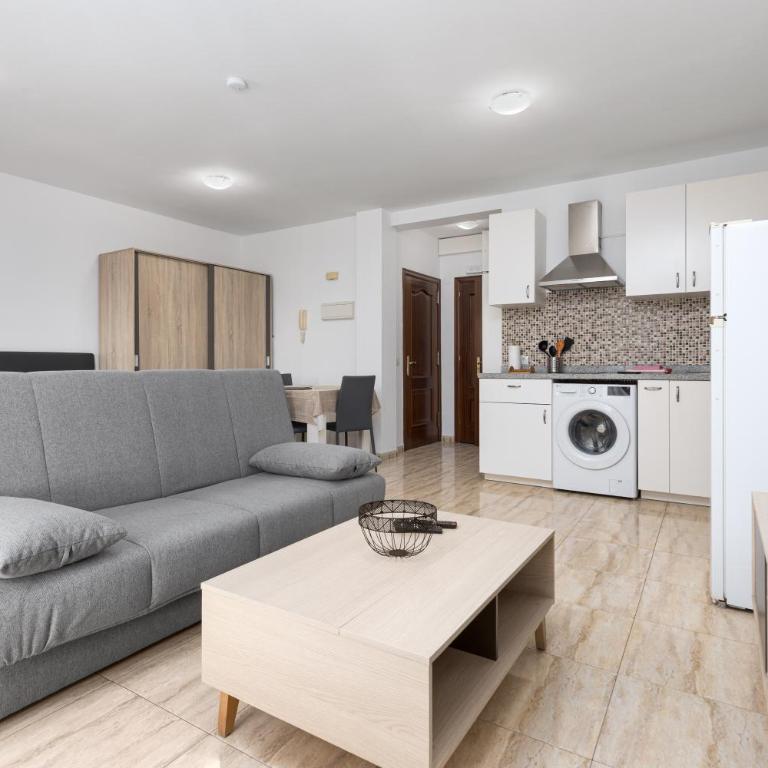 Home2Book Betty City Studio Rooftop Views - Apartment mit 1 Schlafzimmer - 1