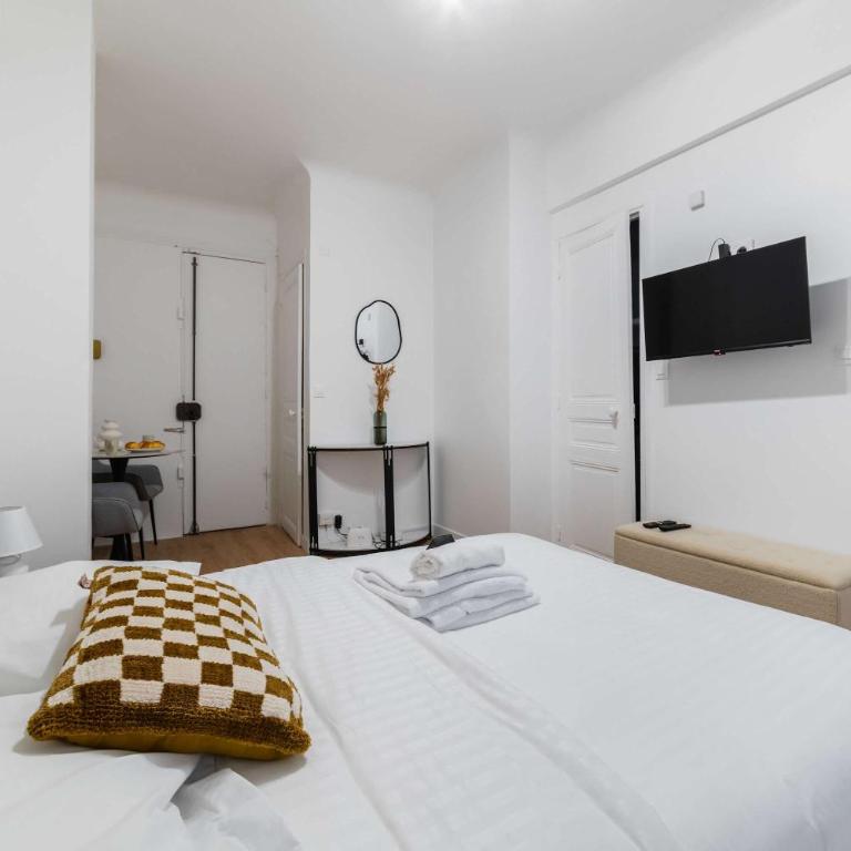 Studio elegant sacre coeur metro anvers - Paris 18 -2P - Studio - 4