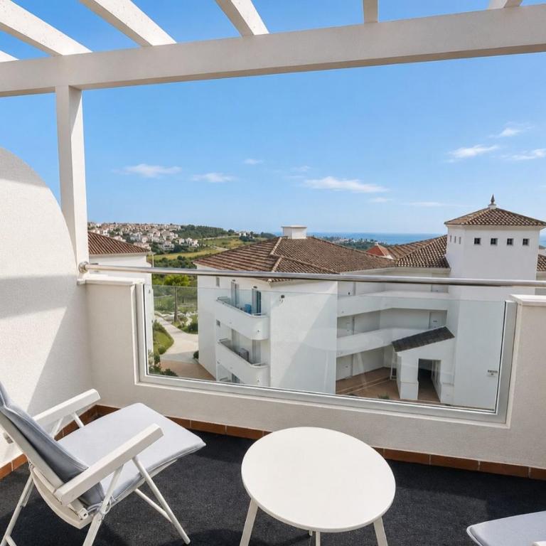 Cozy and quiet apartment with sea views - Two-Bedroom Apartment - 19