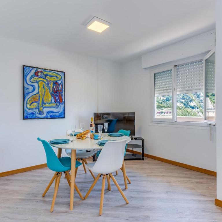 FLOTS BLEUS AP4513 By Riviera Holiday Homes - Appartement 2 Chambres avec Terrasse et Vue sur la Mer - 6