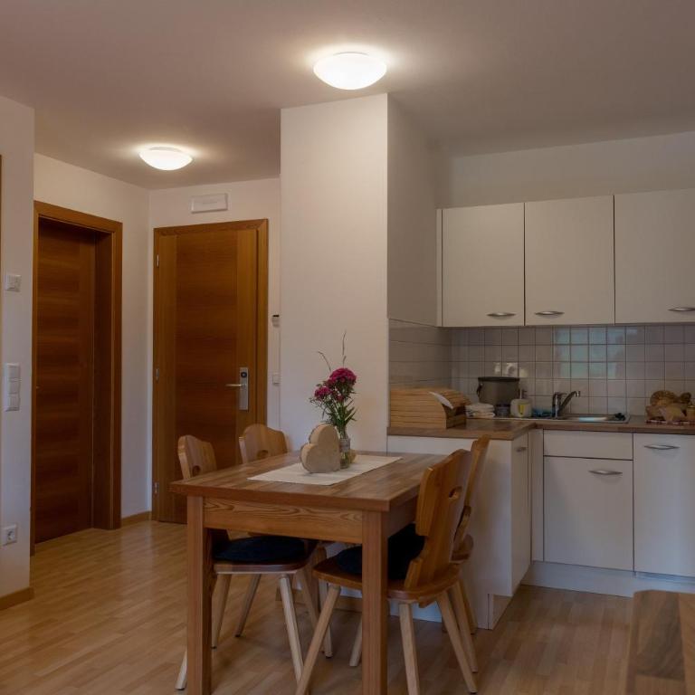 Ferienhof Blaas - Appartamento Deluxe con 2 Camere da Letto e Vista Giardino - 6
