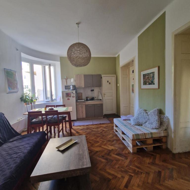 Urban Stay Balkanska - Chambre Triple avec Terrasse - 4