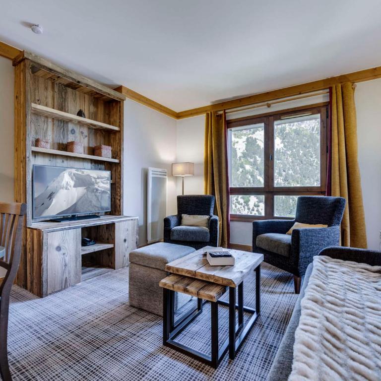 Appartement cosy skis aux pieds avec piscine et jacuzzi, Arc 1950 - FR-1-686-42 - Appartement - 13