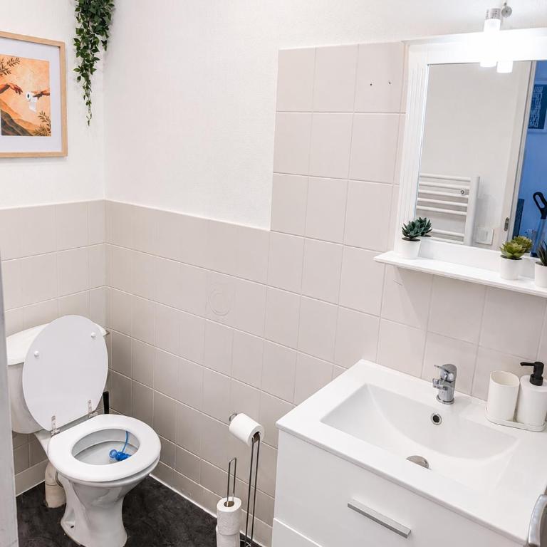 Studio cosy avec terrasse - Gare de Tours à 2min - Appartement 1 Chambre - 3