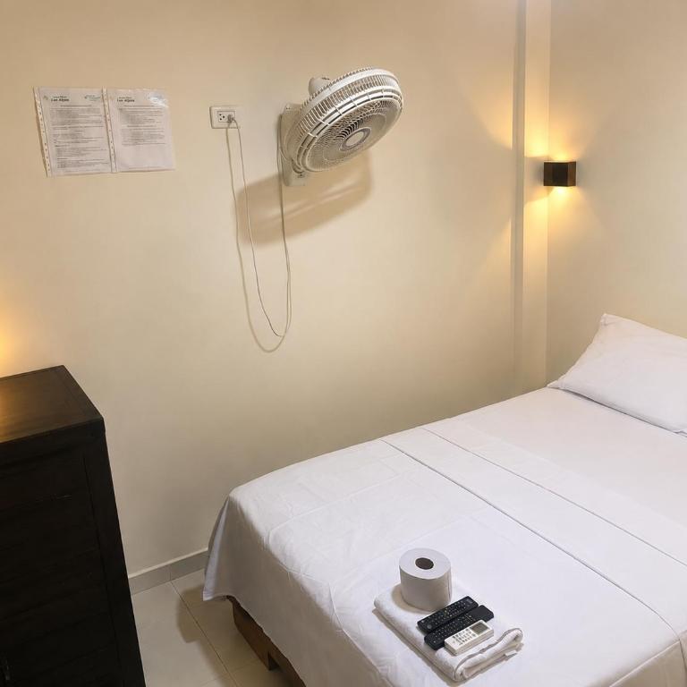 Hostal Los Alpes Cartagena - Double Room - 1