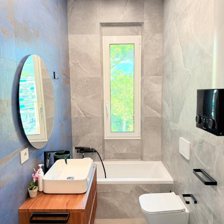 Casa Chloe - Two-Bedroom Apartment - 8