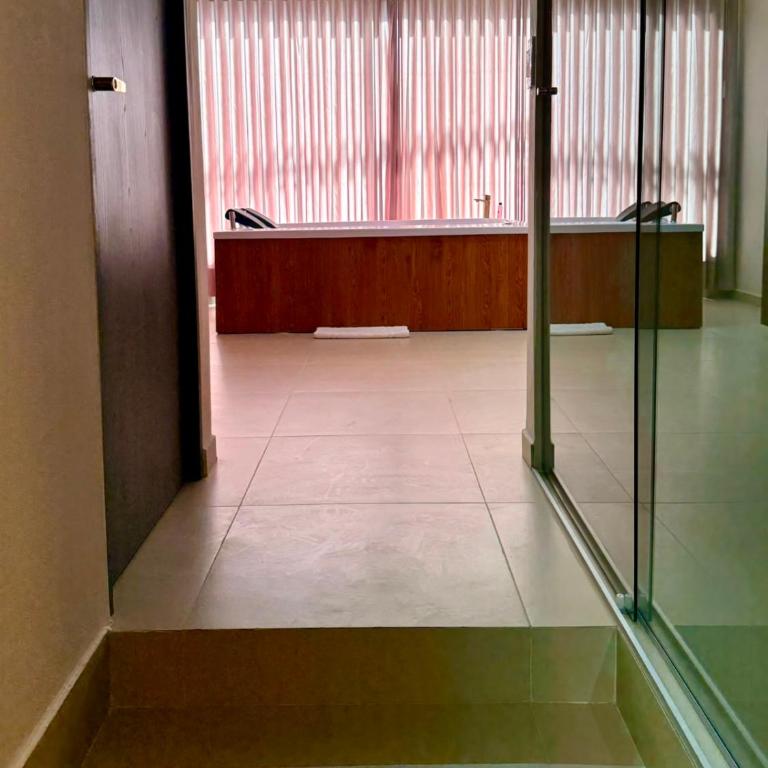 One Apartments Provenza - Suite with Spa Bath - 8