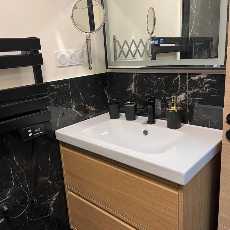 Cozy studio, close to Cannes, parking - Apartment mit 1 Schlafzimmer - 12