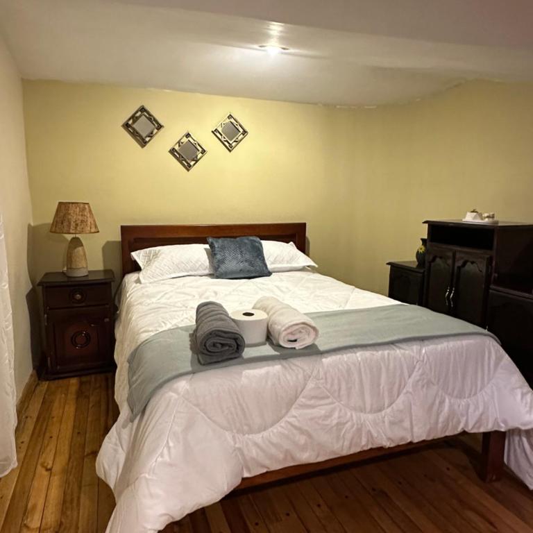 Departamento acogedor, excelente ubicación en Cuenca - Two-Bedroom Apartment - 11