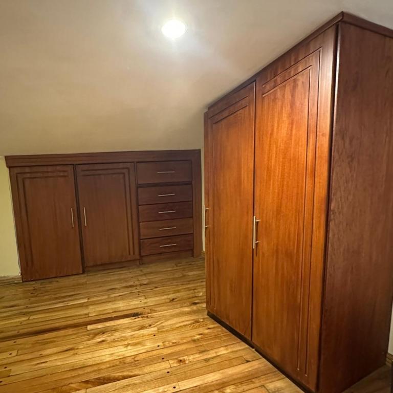 Departamento acogedor, excelente ubicación en Cuenca - Two-Bedroom Apartment - 20