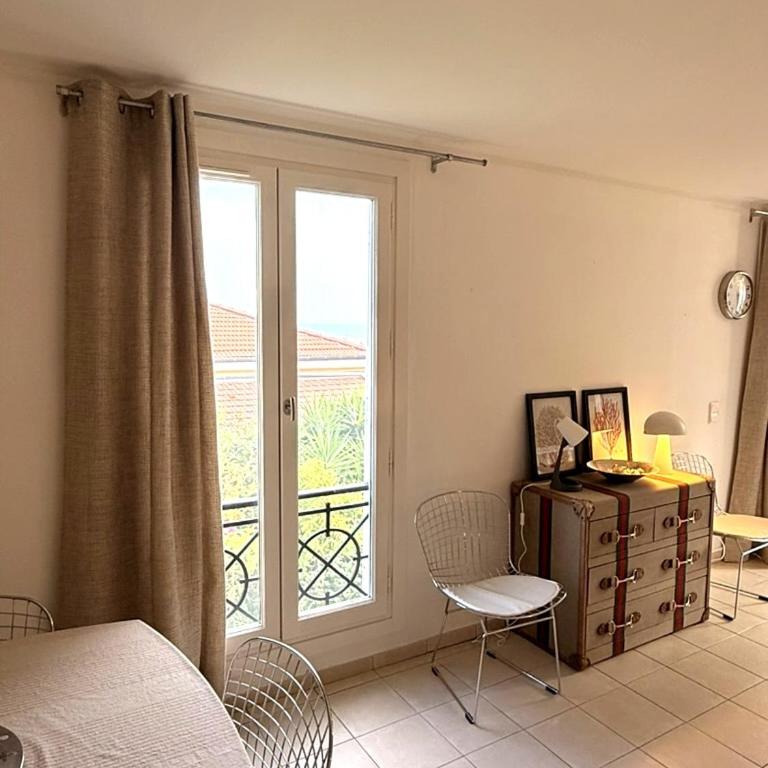Villa Menton La Pomponette climatisée écrin de verdure a deux pas du centre - Maison 2 Chambres - 7