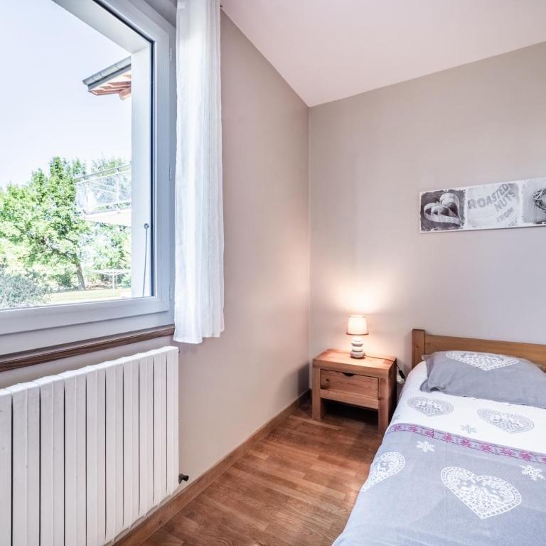 Gîte Du Noiret - Chambre Quadruple avec Douche - 10
