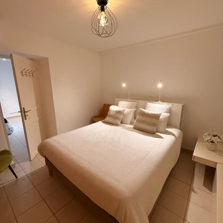 Villa Menton La Pomponette climatisée écrin de verdure a deux pas du centre - Maison 2 Chambres - 12