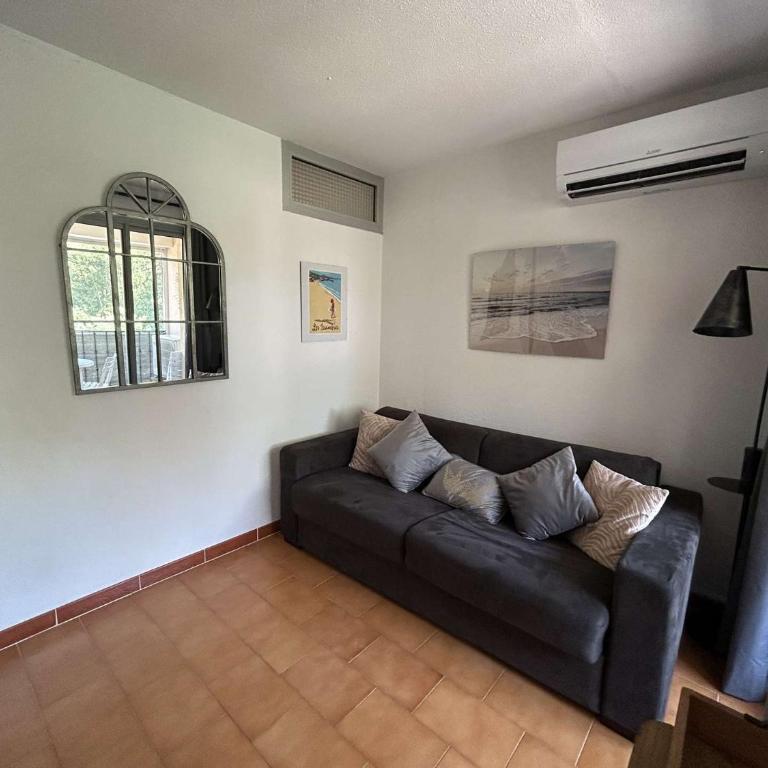 SA050-2207 Appt Studio cabine 4 couchages SAINT AYGULF - Apartment - 9