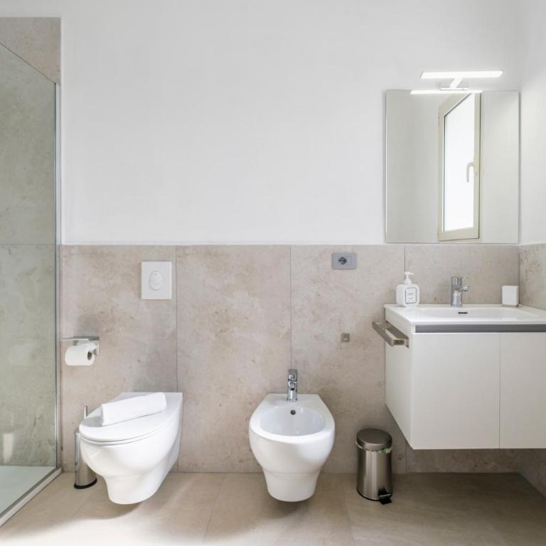 Taylor House - Your room in Olbia - Doppelzimmer mit eigenem Bad - 5