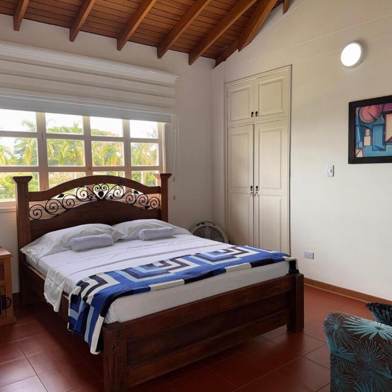 Casa Ideal para Eventos y Grupos - Futbol y Voley - Casa de 7 dormitorios - 4