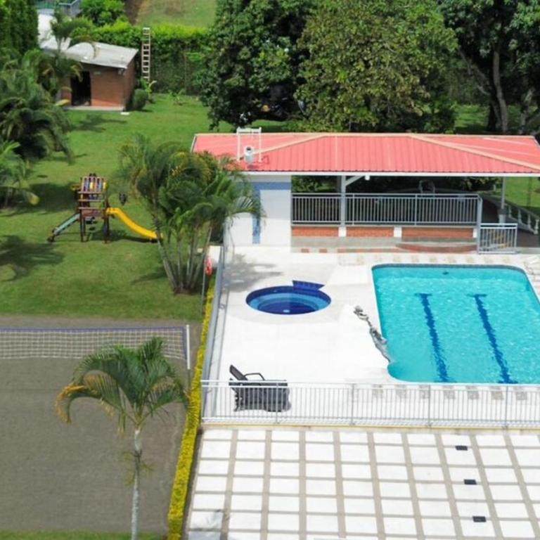 Casa Ideal para Eventos y Grupos - Futbol y Voley - Casa de 7 dormitorios - 11
