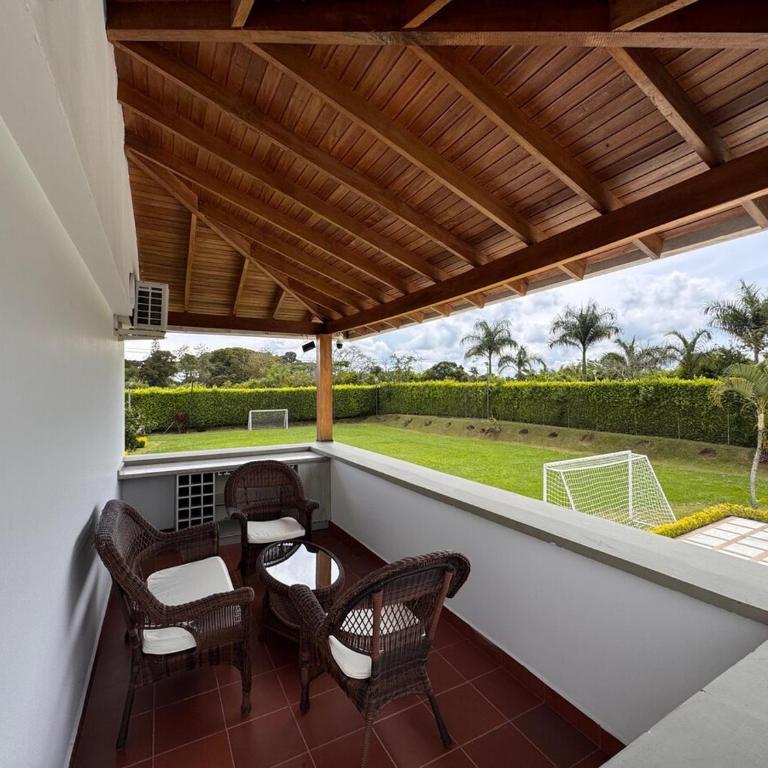 Casa Ideal para Eventos y Grupos - Futbol y Voley - Casa de 7 dormitorios - 13