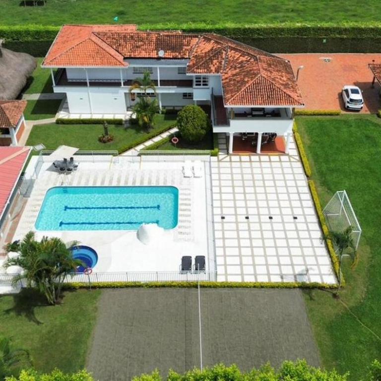 Casa Ideal para Eventos y Grupos - Futbol y Voley - Casa de 7 dormitorios - 18