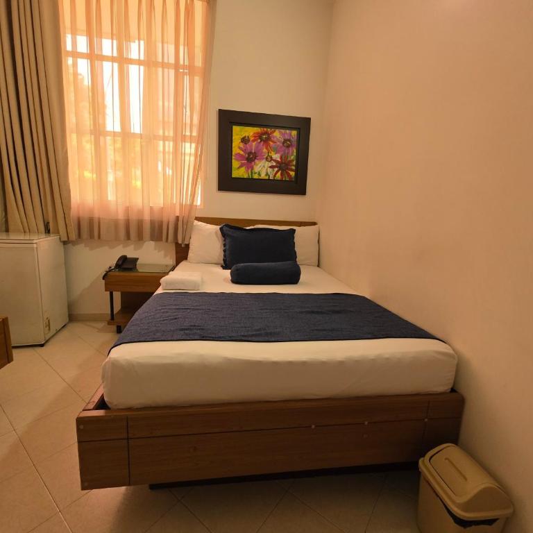 Hotel Monarca - Quadruple Room - 3