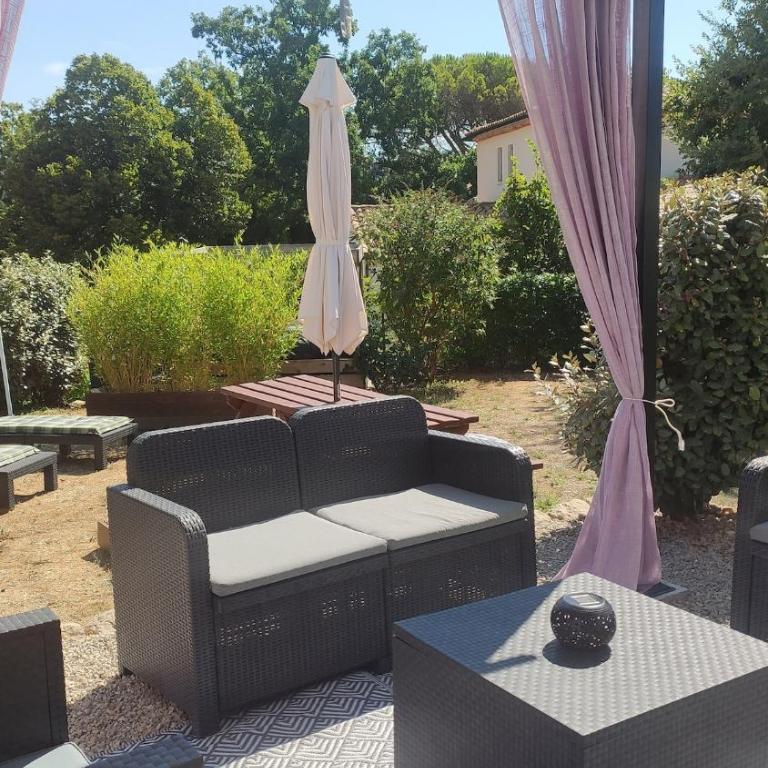 Gite calme proche du village - Maison 2 Chambres - 12
