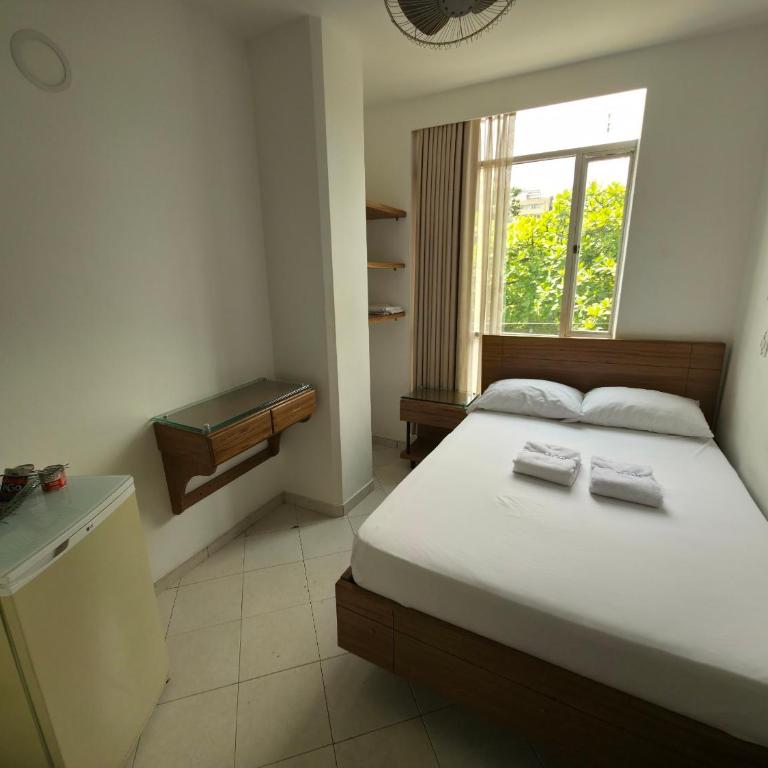 Hotel Monarca - Standard Double Room - 6