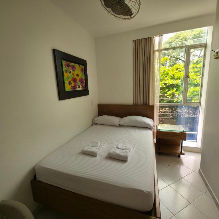 Hotel Monarca - Standard Double Room - 5