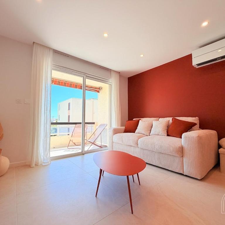 Magnifique T2 proche du centre de Sanary sur mer - Appartement 1 Chambre avec Balcon - 31