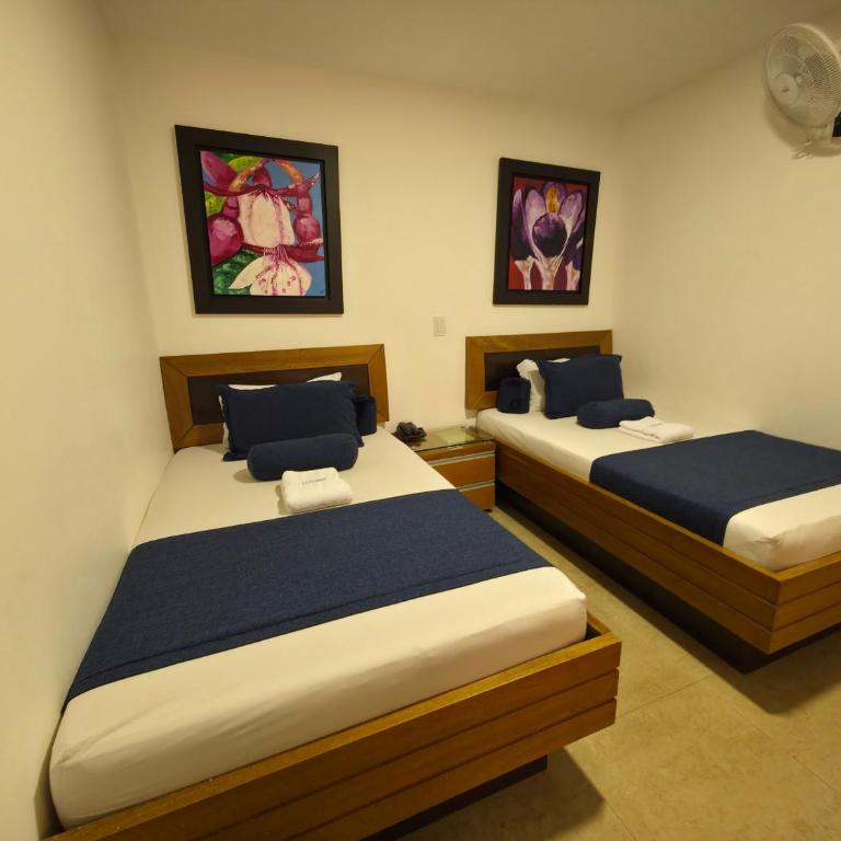 Hotel Monarca - Twin Room - 1