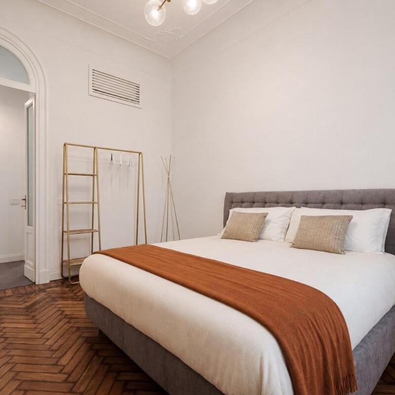 Elegant Liberty Flat - Cadorna, Heart of Milan - Appartement 2 Chambres - 36