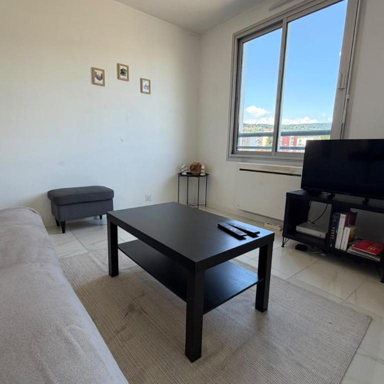 Studio en plein centre avec terrasse - Appartement 1 Chambre - 9