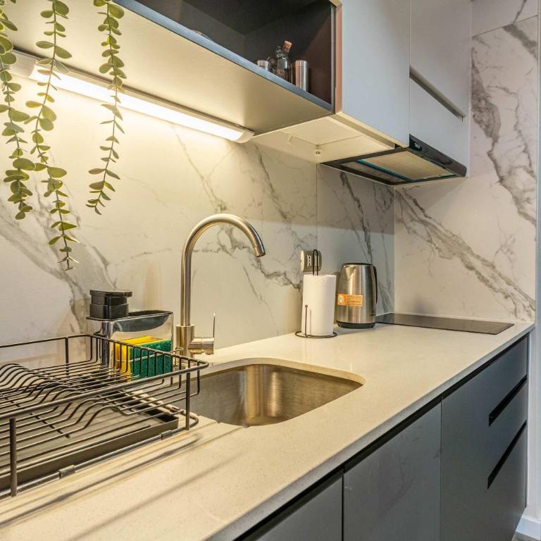 HOM I En Nunoa I Barrio Italia I coworking - Apartment - 24