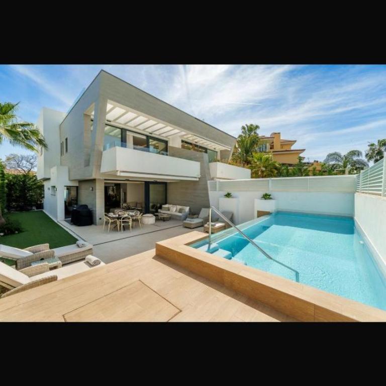 Villa en Puerto Banús - Villa con piscina privada - 9