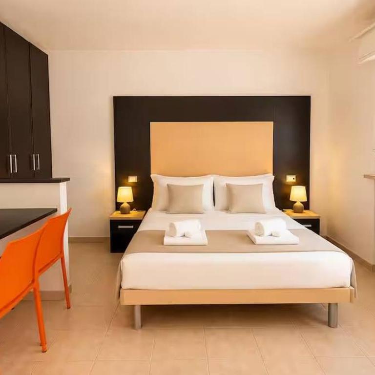 Rimini, 150 meters from the beach - Studio - One-Bedroom Apartment - 1