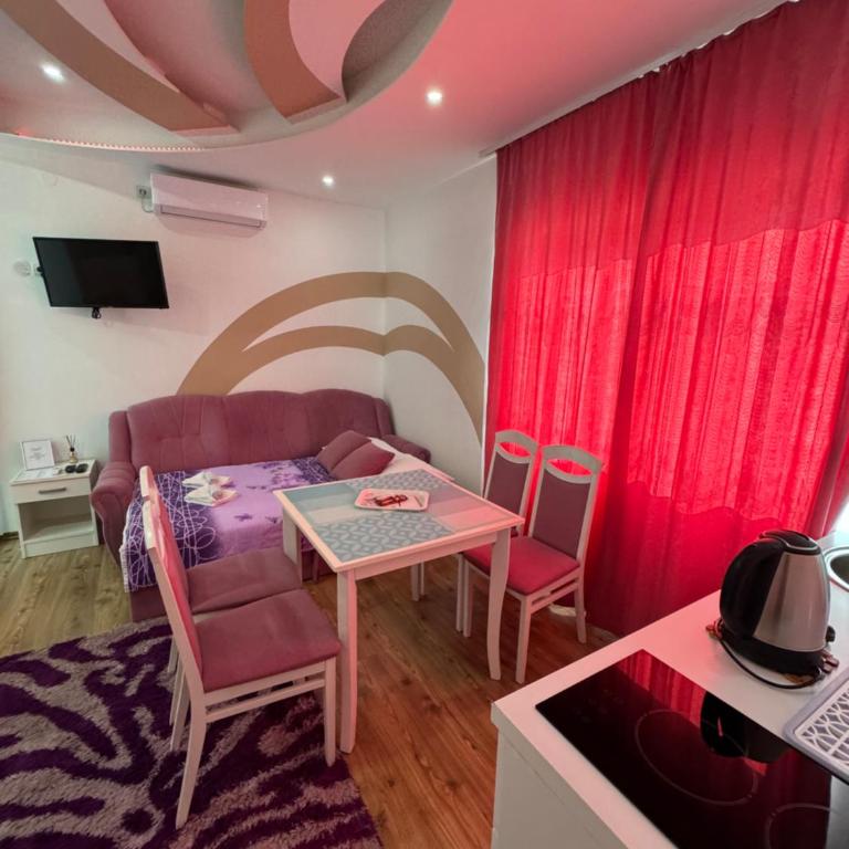 Apartmani Slađo - Superior Dvokrevetna Soba sa Bračnim Krevetom ili Zasebnim Krevetima, i Terasom - 19
