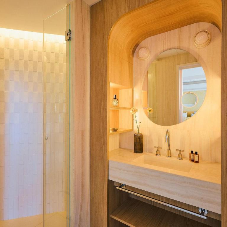 Hôtel Madison - Chambre Privilège - Côté Cour - 1