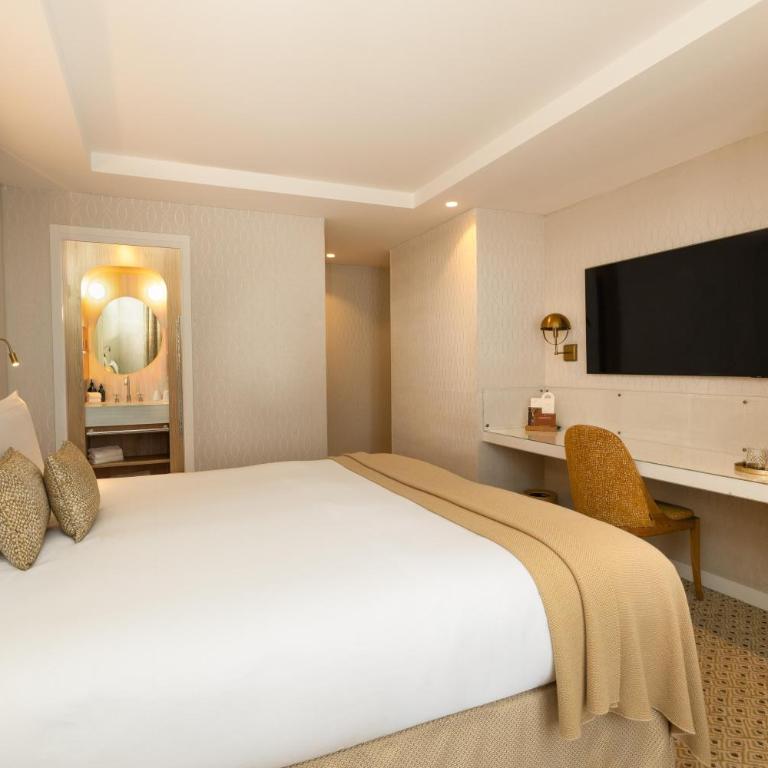 Hôtel Madison - Chambre Privilège - Côté Cour - 11