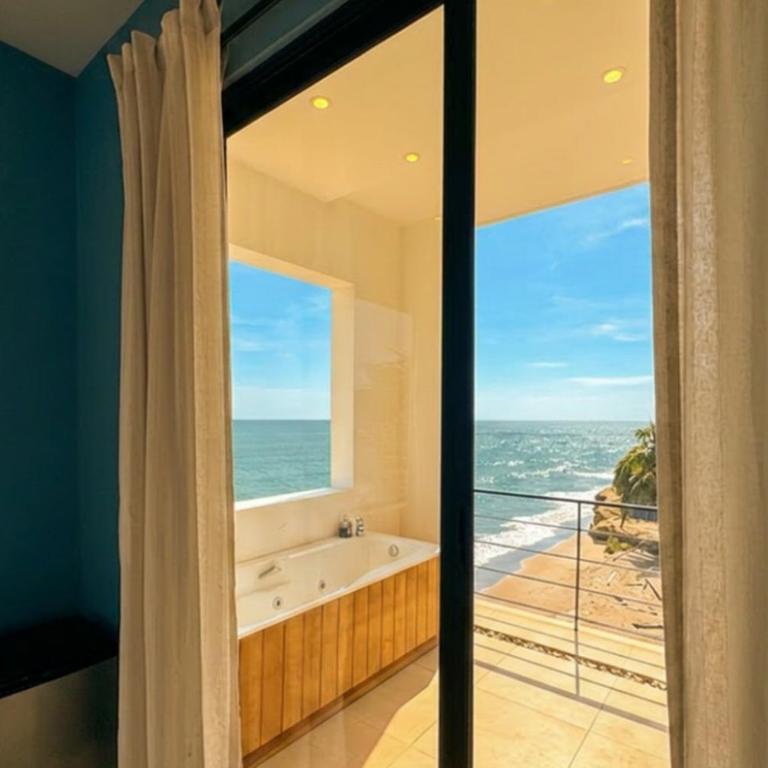 Jama Campay Hotel by Otium - King Suite with Spa Bath - 5