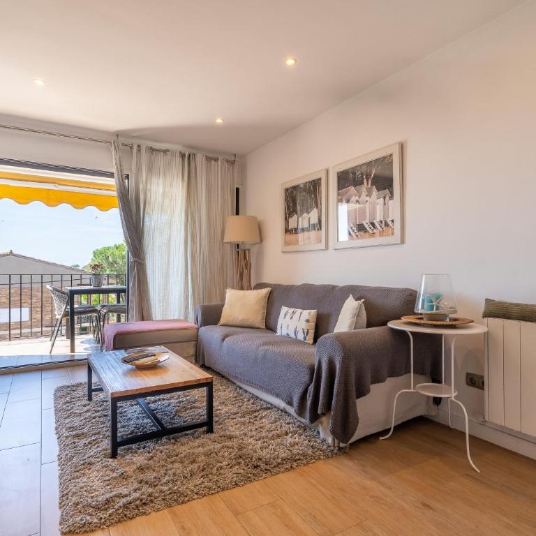 Refurbished apartment calella de pal. beach 250mts - Apartment mit 2 Schlafzimmern - 8