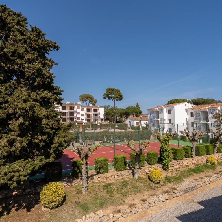 Refurbished apartment calella de pal. beach 250mts - Apartment mit 2 Schlafzimmern - 22
