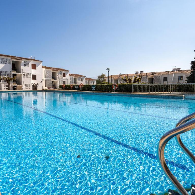Refurbished apartment calella de pal. beach 250mts - Apartment mit 2 Schlafzimmern - 26