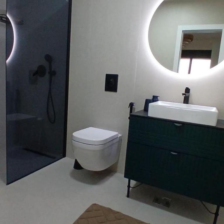 The Violet House Bar - Apartman sa 2 Spavaće Sobe - 11