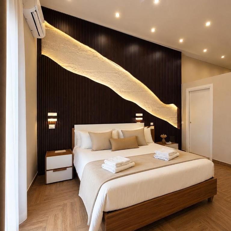 Casanova Naples central Boutique Apartment for 6 Guest - One-Bedroom Apartment - 2